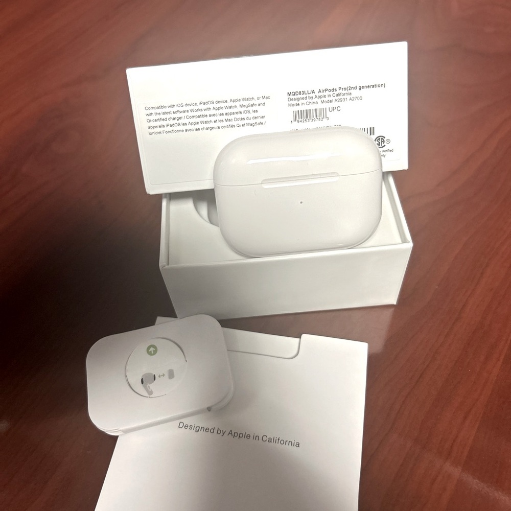 Apple AirPods 2nd gen